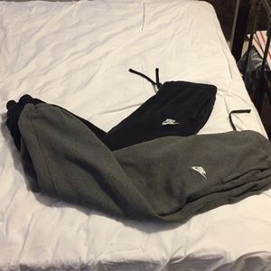 Nike sweat pant bundle